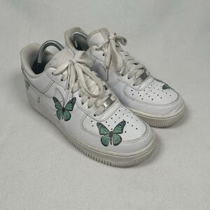 Custom Nike Air Force 1 Low Women's Size 7.5 Green Butterfly Sneakers‎